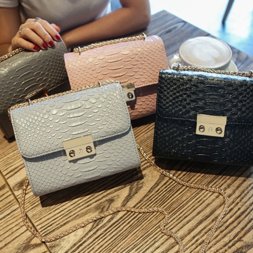 Sale!💙Cute Alligator Crocodile Leather Bag Blue - Picture 8 of 8